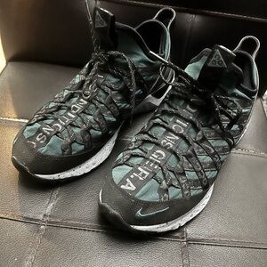 Nike ACG Terra React Gobe Sneaker